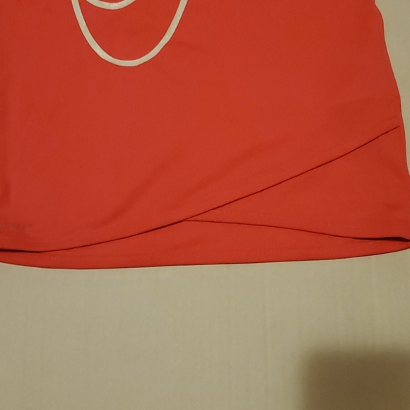 NWT: NIKE Shirt Bundle - Picture 5 of 11